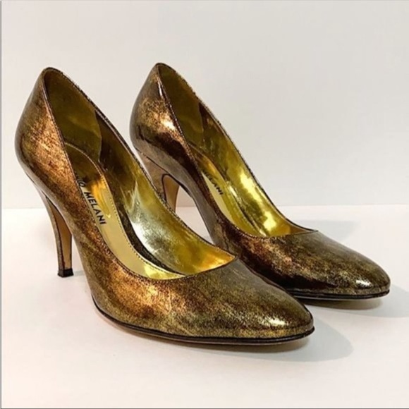 ANTONIO MELANI Shoes - ANTONIO MELANI Size 4.5 M Black Gold Leather Heels